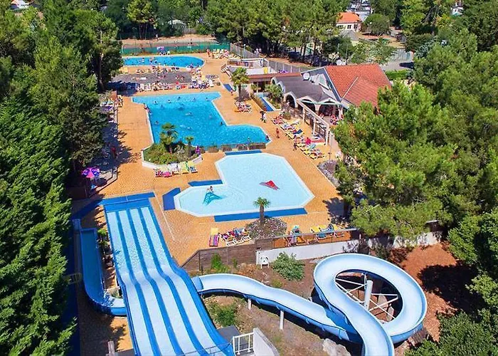 Кемпинг Jolie Mobil 2 Сен-Жан-де-Мон